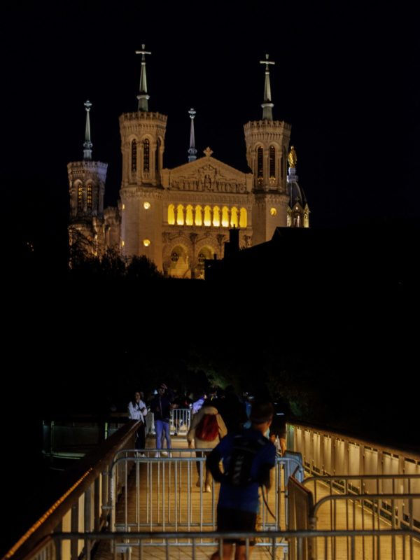 LUT BY NIGHT 2022www.photographe-a-lyon.fr Numéro de série à 2 chiffres - DSC_3222